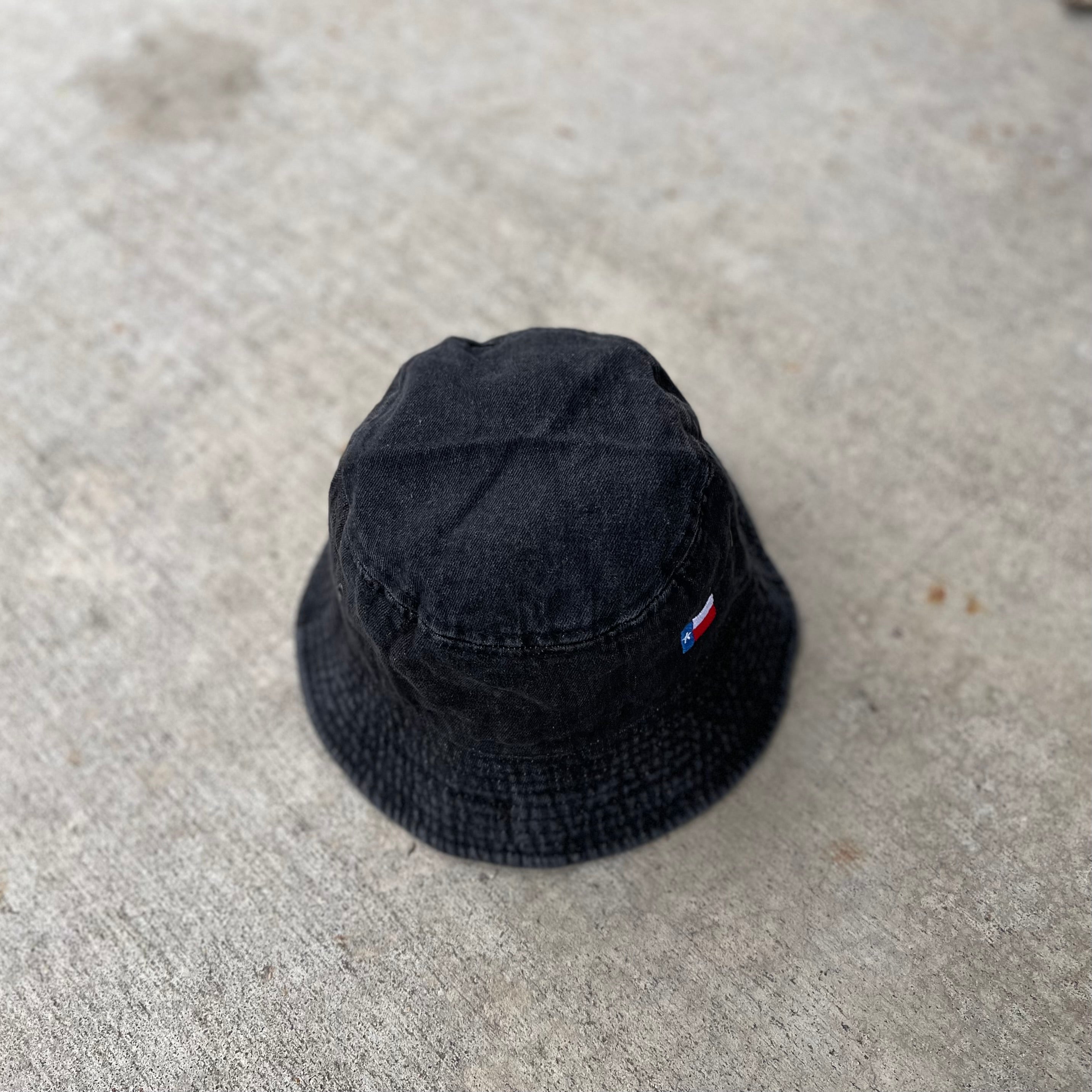 Script logo Bucket Hat- Dark Black Denim