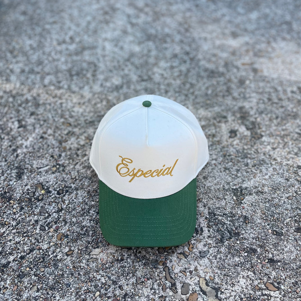 Script SnapBack in Forest Green and Gold
