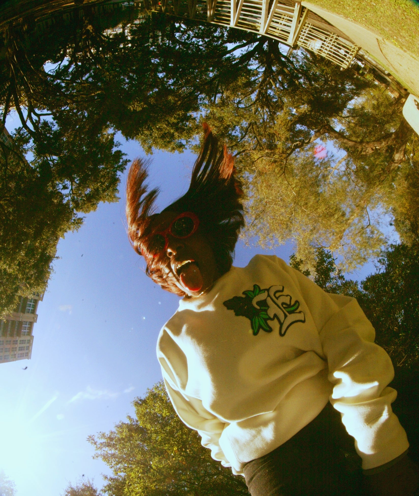 Bonnie- Cream Crewneck